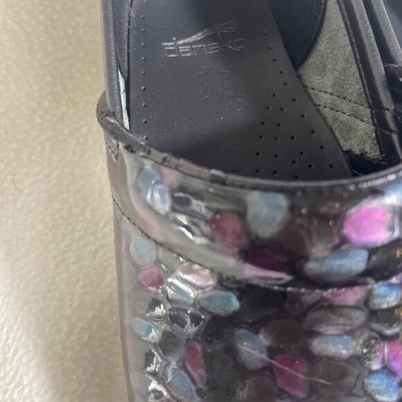DANSKO Women's Stone Pebble Purple/Blue/Silver Multi Color Clogs Size 39/8-8.5 - Picture 8 of 11